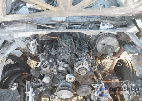 2002 GMC Sierra 1500 Sle from USA, damaged, VIN 2GTEK19T821409101